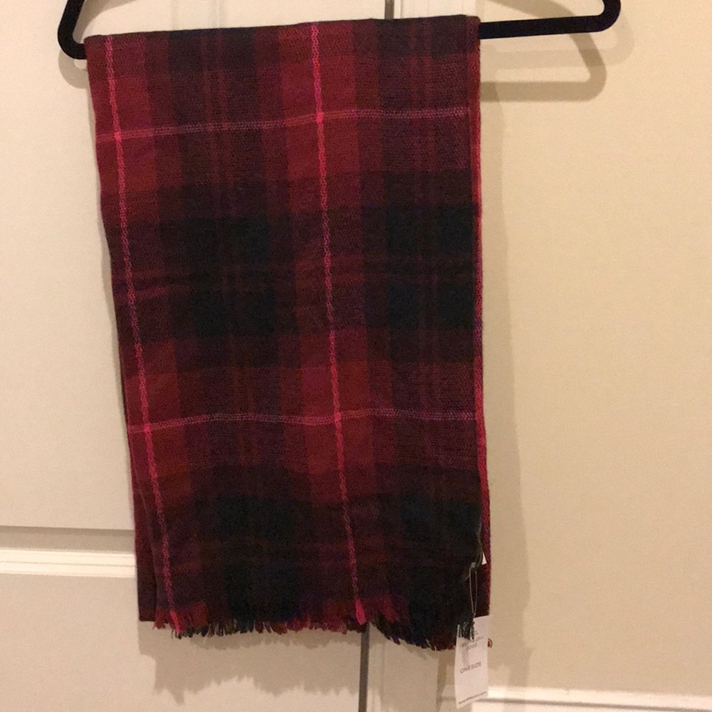 Brand new banana republic plaid blanket scarf